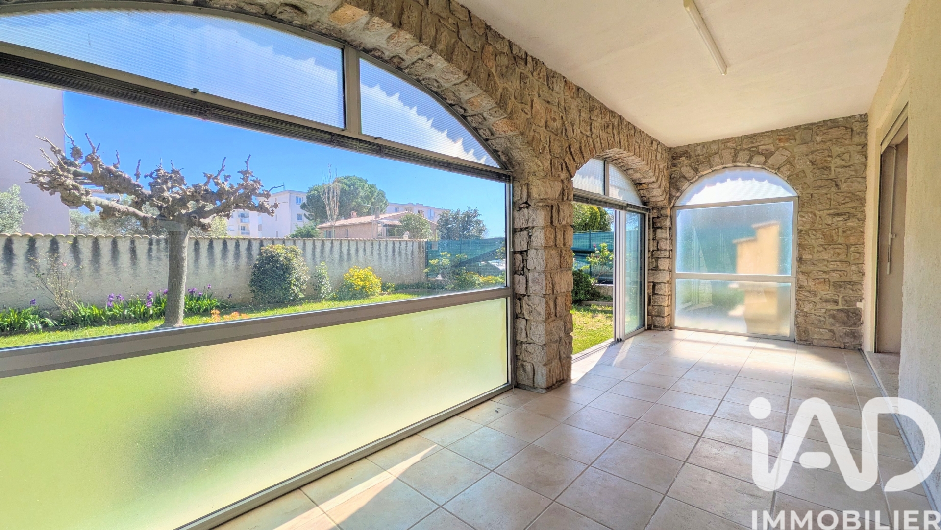 Vente maison à La Crau (83260) : maison 6 pièces 207 m² - 1993289 — 5