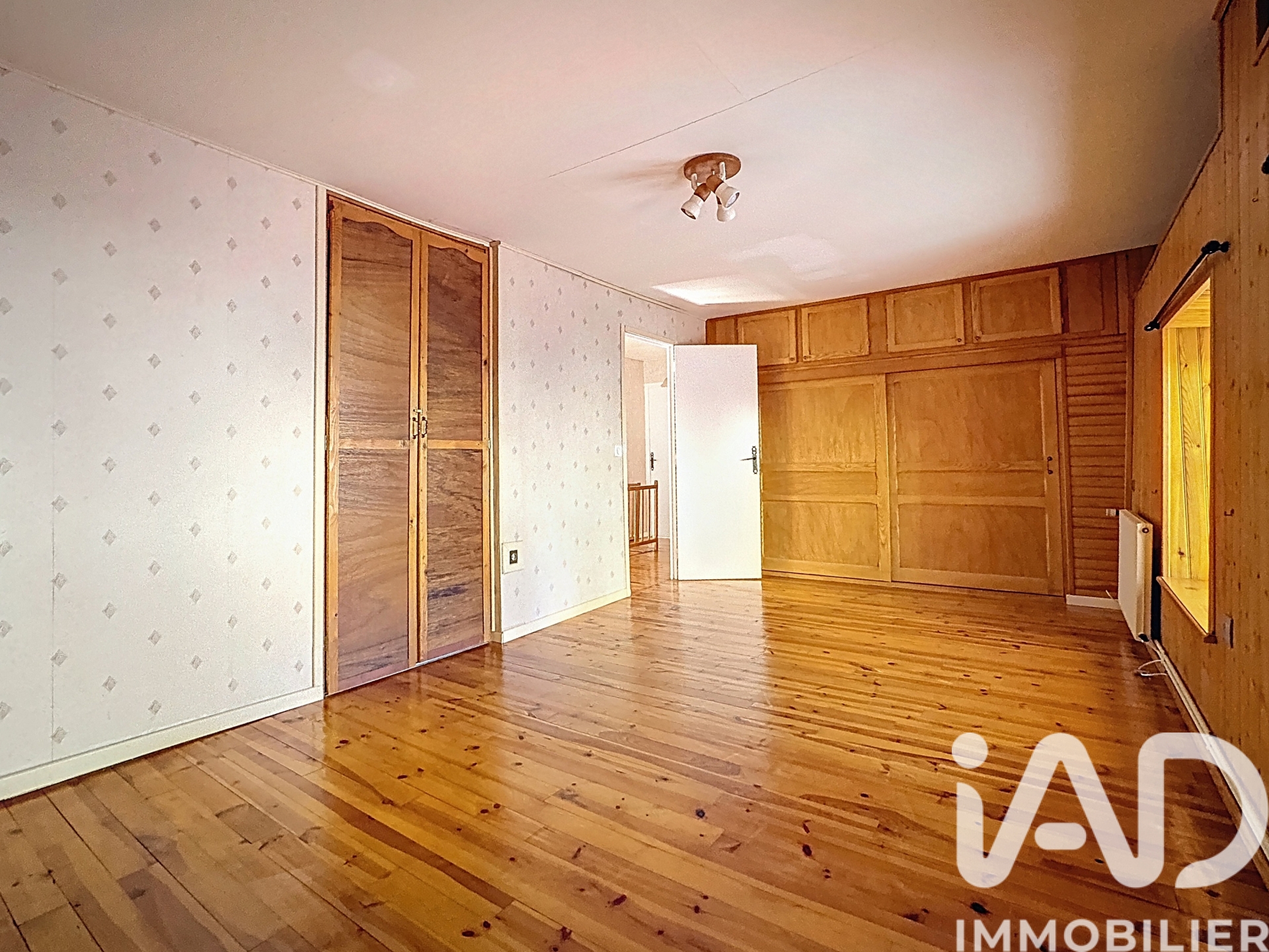 Vente maison à Champétières (63600) : maison de village 6 pièces 138 m² — 10