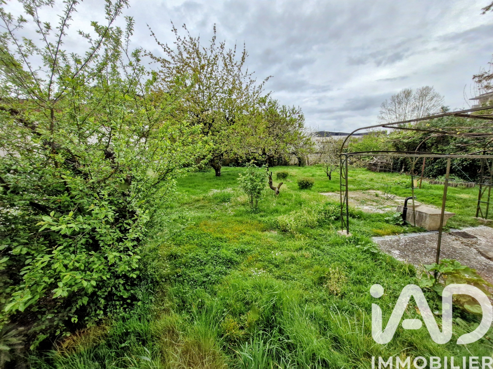 Vente maison à Bergerac (24100) : maison 6 pièces 113 m² — 9