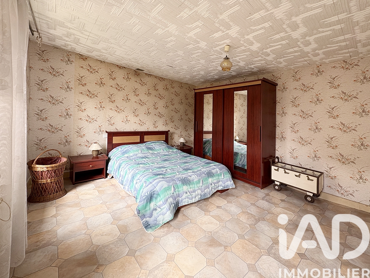 Vente maison à Thury (89520) : maison de village 4 pièces 124 m² — 13