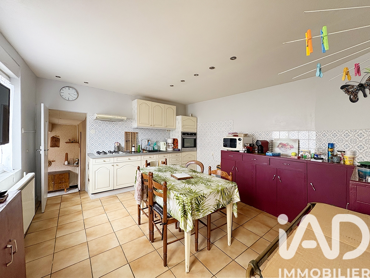 Vente maison à Thury (89520) : maison de village 4 pièces 124 m² — 8