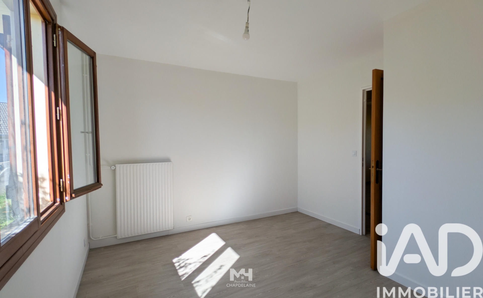 Vente maison à Ollainville (91340) : maison 8 pièces 135 m² - 1992397 — 8