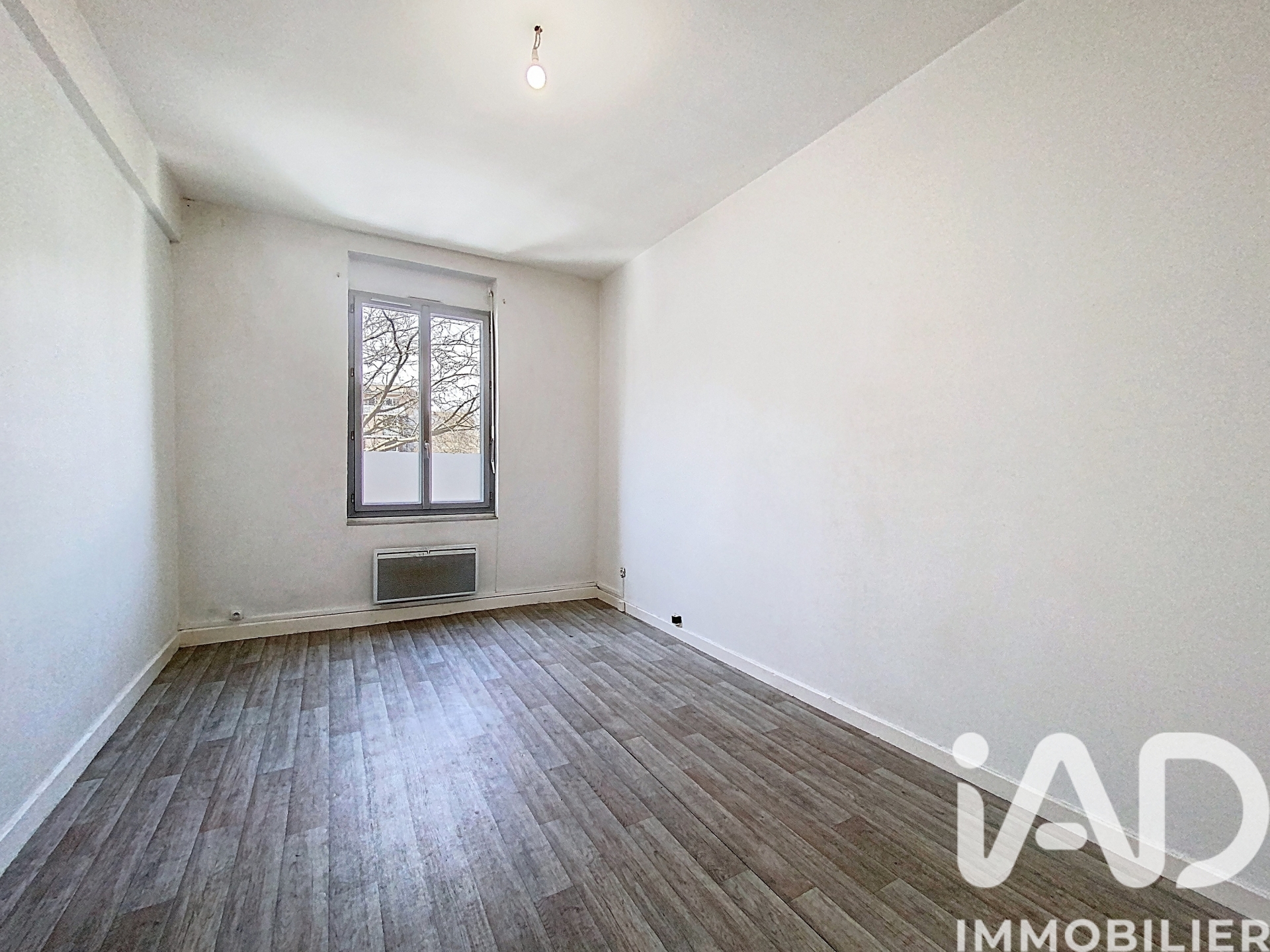 Vente appartement à Décines-Charpieu (69150) : appartement 2 pièces 37 m² - 1982002 — 5