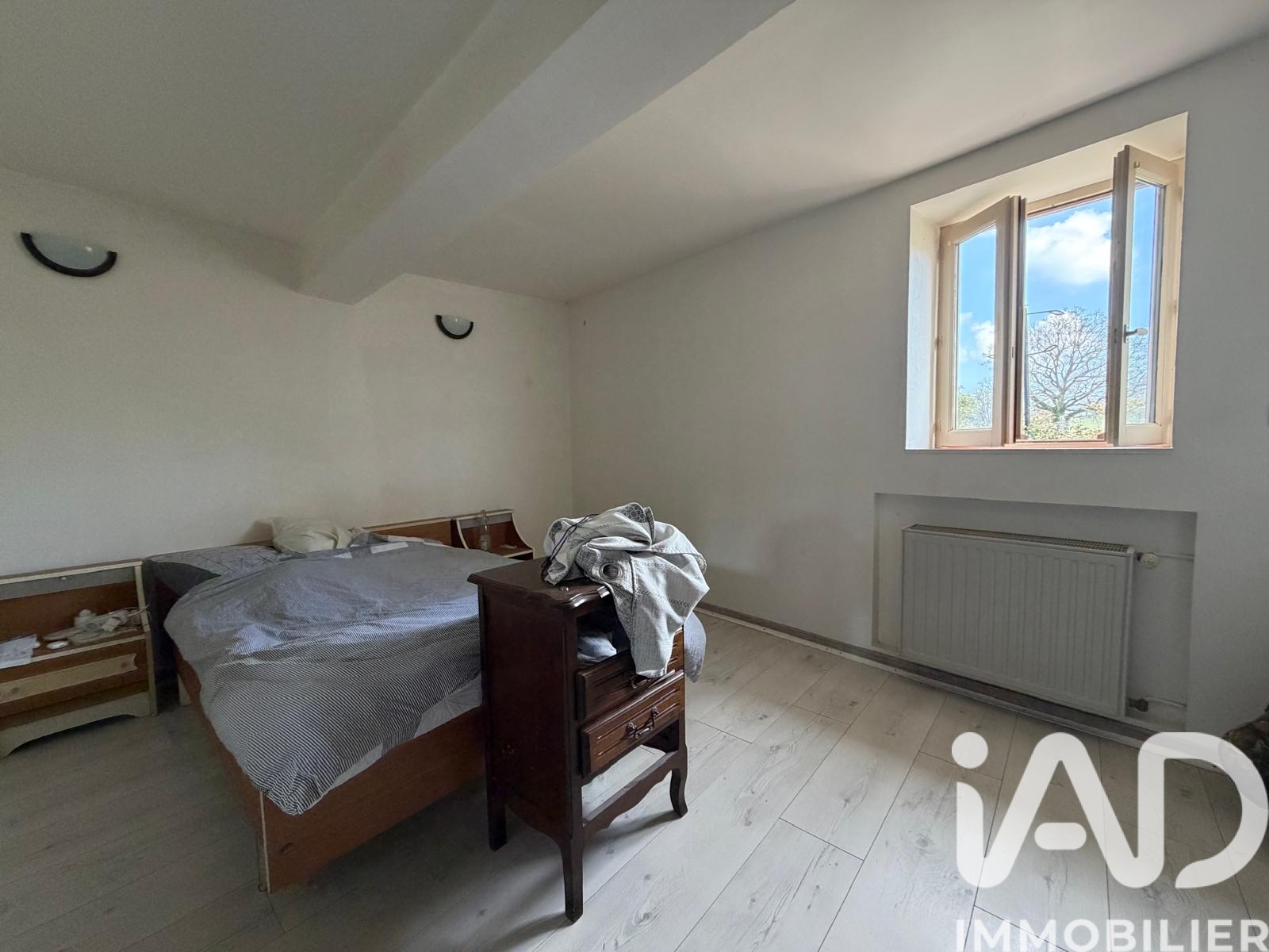 Vente maison à Urbise (42310) : maison de campagne 2 pièces 73 m² — 8