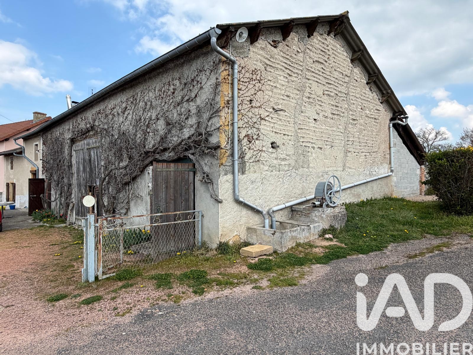 Vente maison à Urbise (42310) : maison de campagne 2 pièces 73 m² — 17