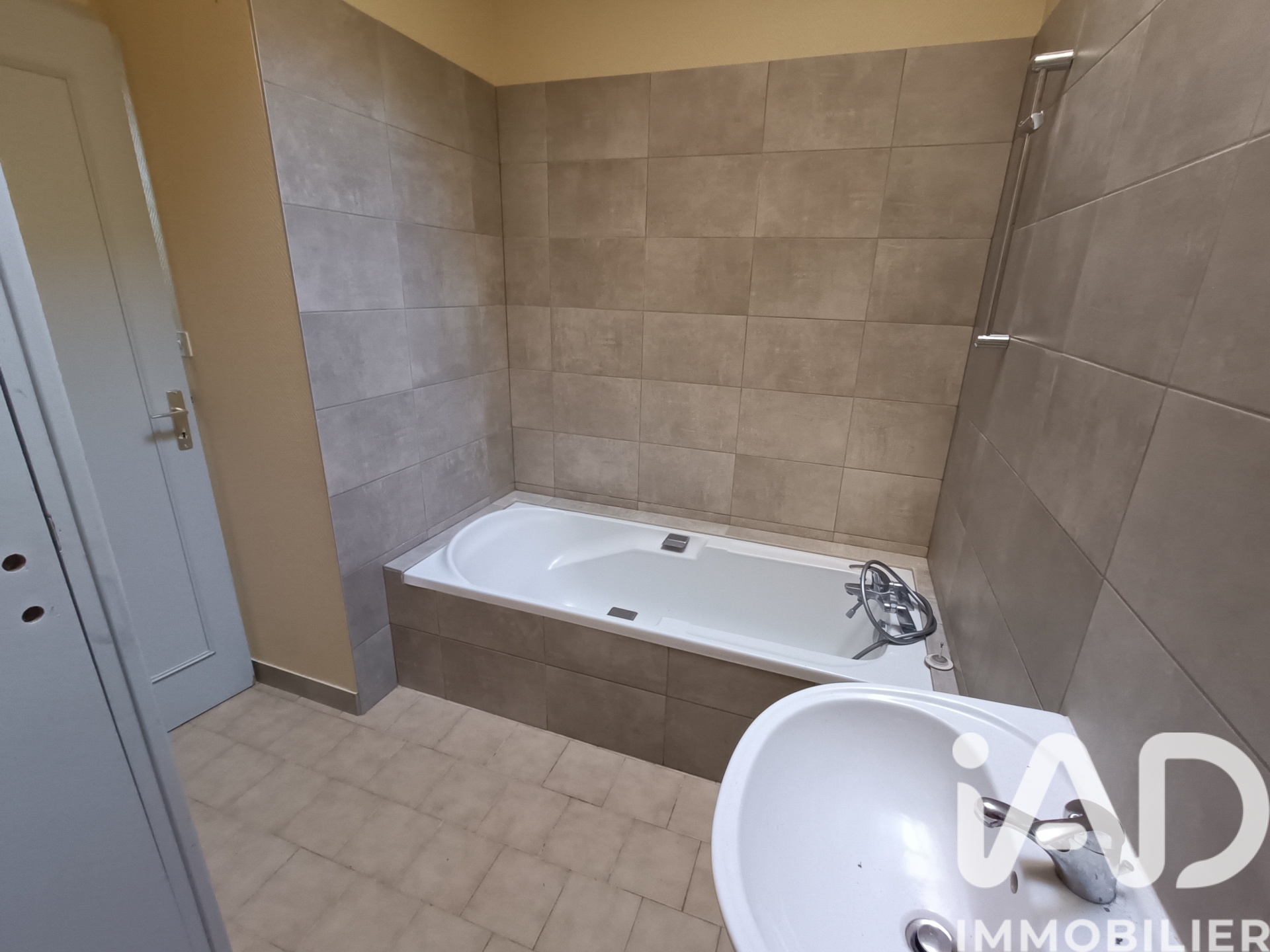 Vente maison à Selommes (41100) : maison de village 4 pièces 103 m² — 14
