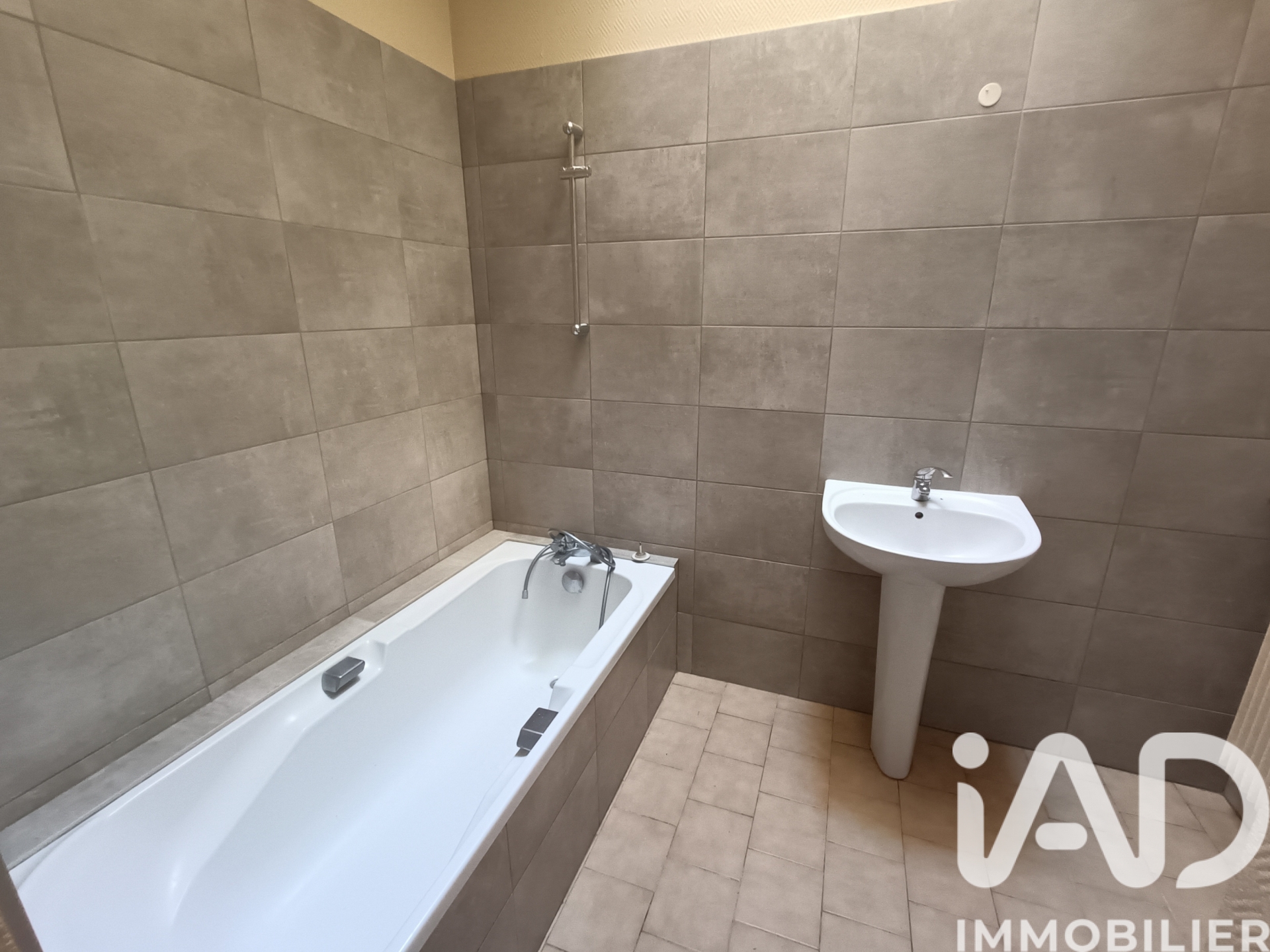 Vente maison à Selommes (41100) : maison de village 4 pièces 103 m² — 7