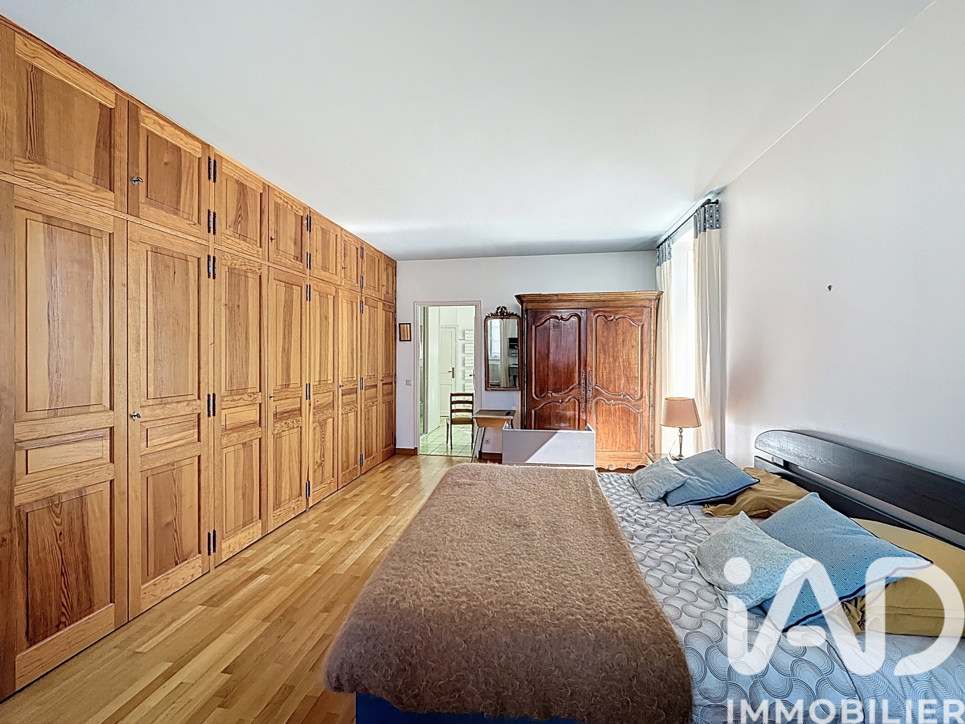 Vente maison à Saint-Martin-de-Ré (17410) : maison de ville 7 pièces 198 m² - 2008428 — 8