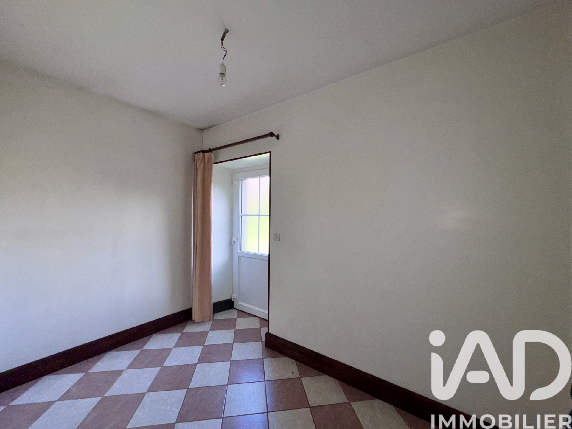 Vente maison à Valençay (36600) : maison 3 pièces 84 m² - 1996348 — 10