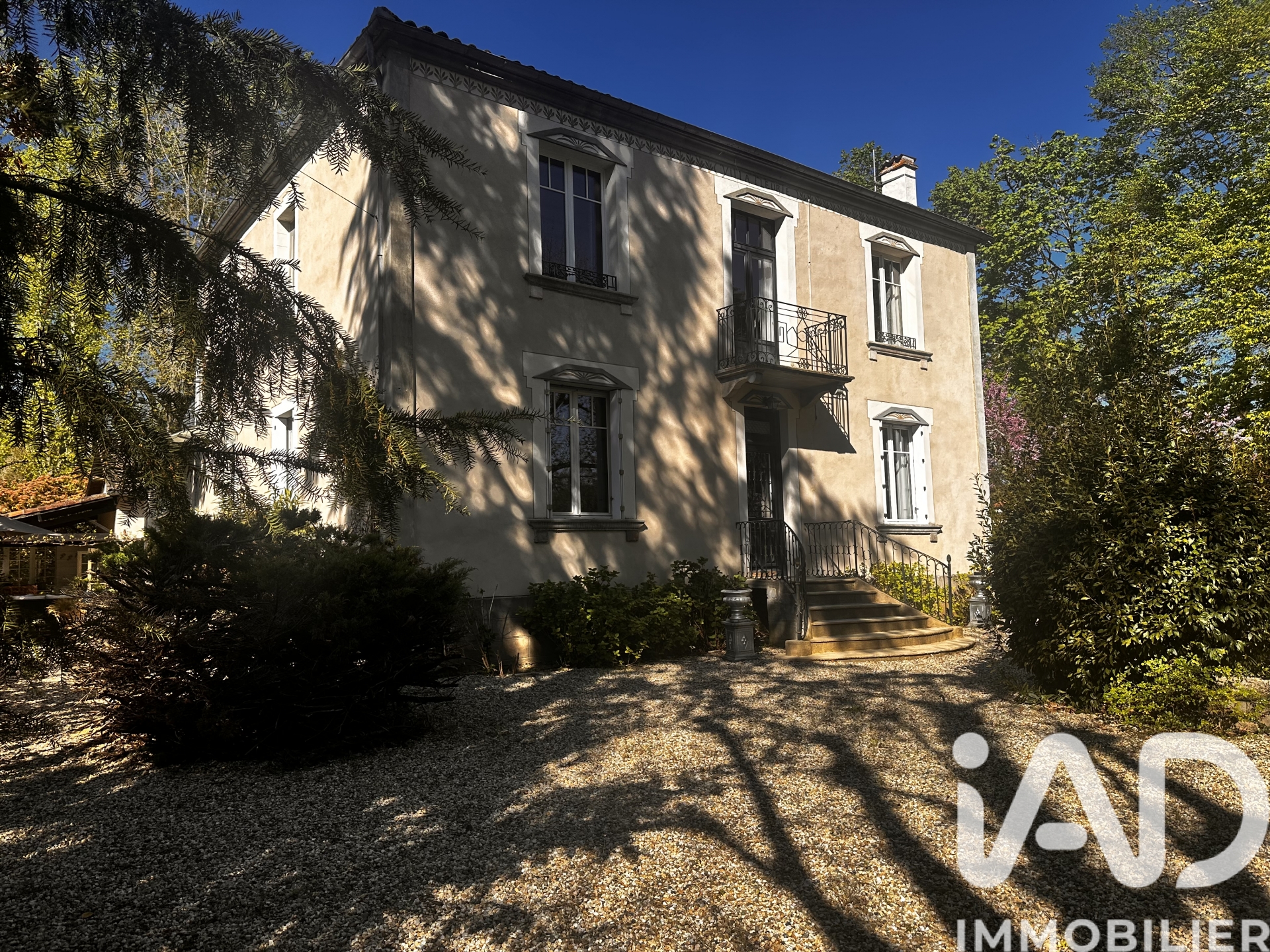 Vente Maison de campagne 9 pièces