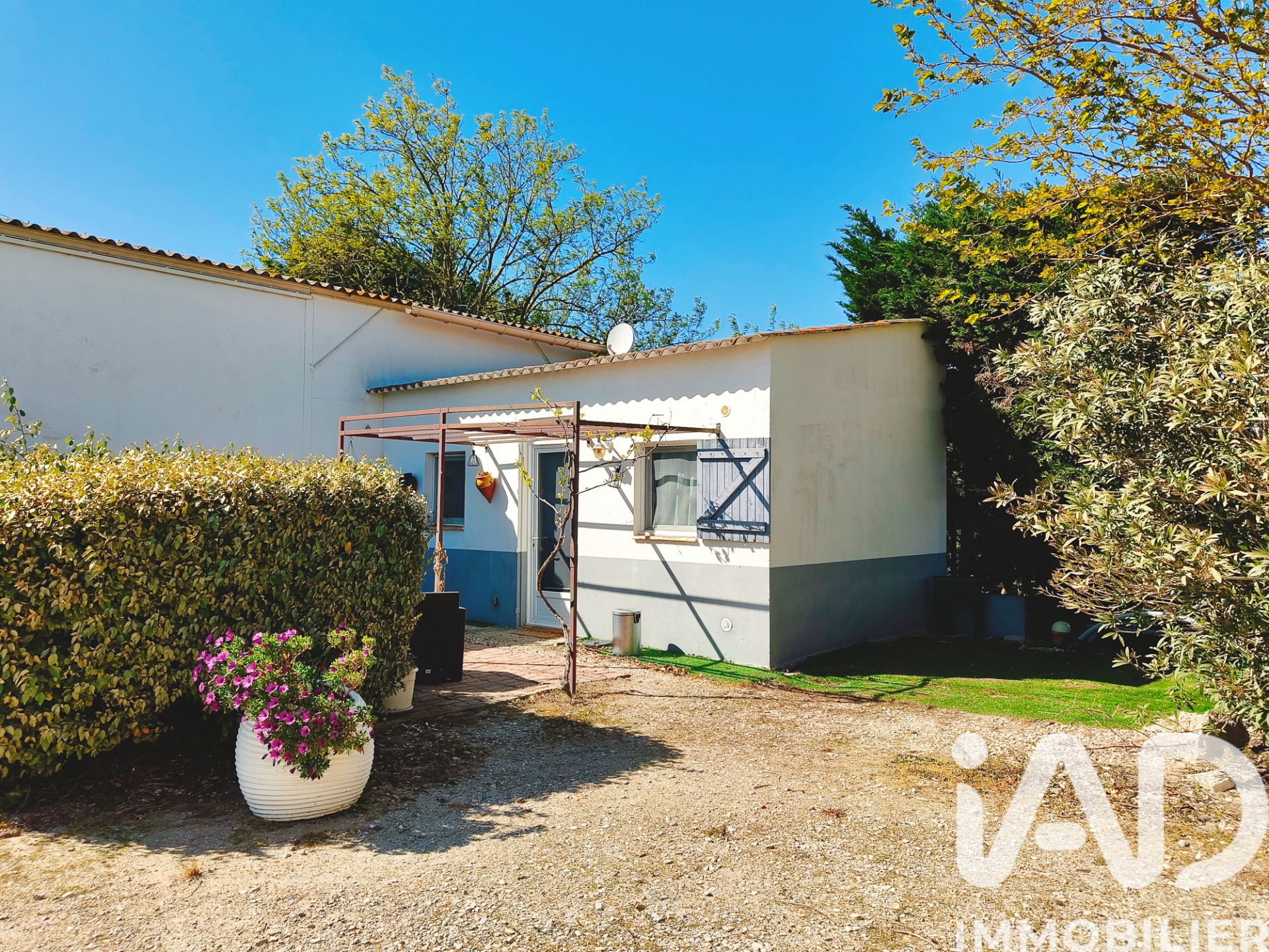 Vente maison à Saint-Laurent-d'Aigouze (30220) : mas 20 pièces 453 m² - 1995182 — 29