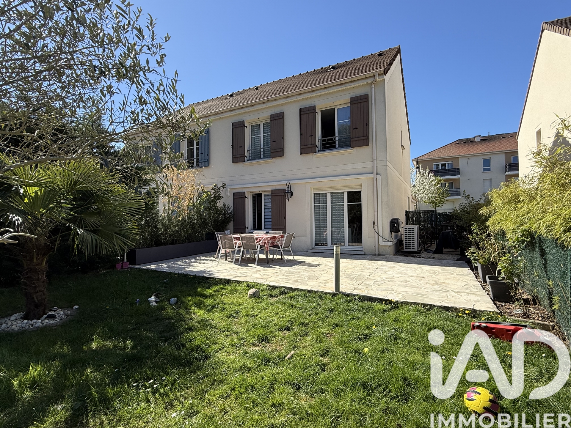 Vente maison à Santeny (94440) : maison 5 pièces 92 m² — 12