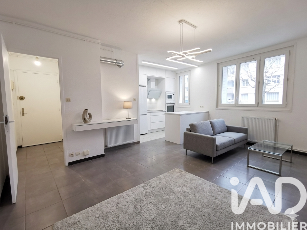 Vente appartement à Grenoble (38100) : appartement 2 pièces 42 m² — 2
