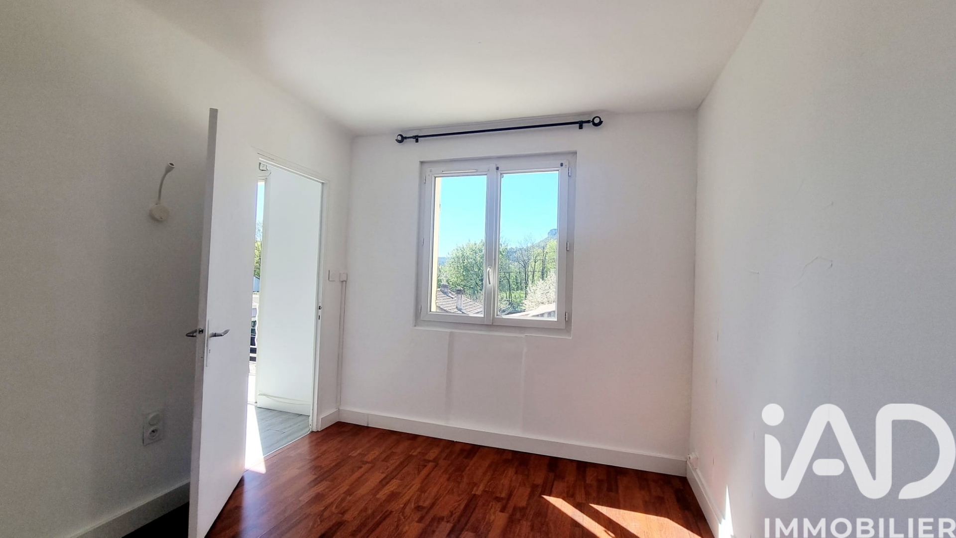 Vente maison à Tourves (83170) : maison 4 pièces 62 m² — 8
