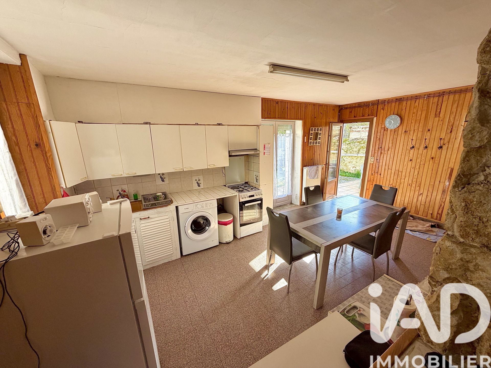 Vente maison à La Trimouille (86290) : maison de village 3 pièces 78 m² - 1993423 — 4