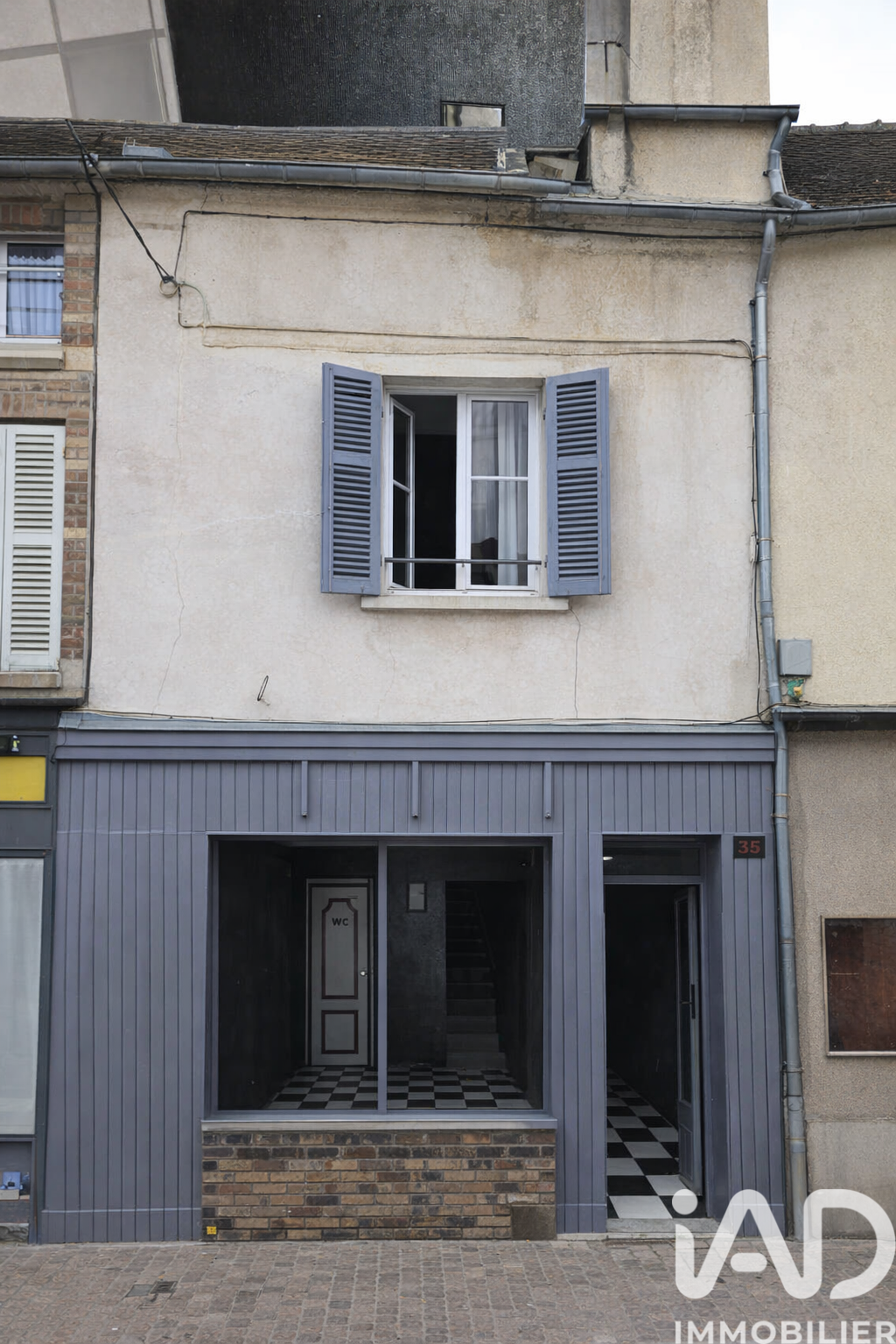 Immeuble à vendre à Sens — 119 000 € — IAD France