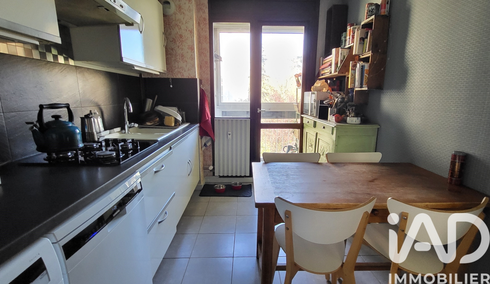 Vente appartement à Saint-Genis-Laval (69230) : appartement 5 pièces 85 m² - 1979572 — 4