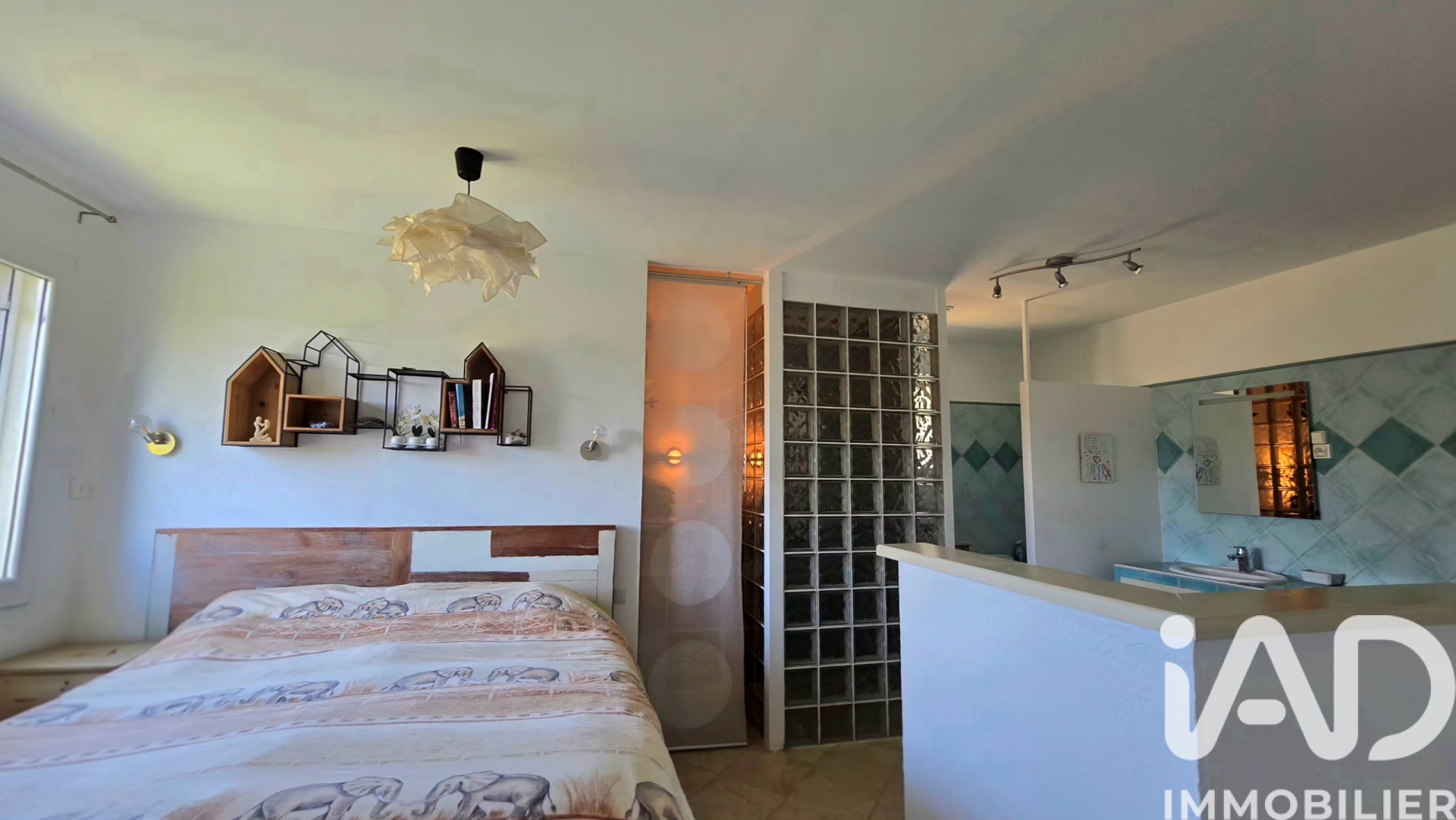 Vente maison à Gonfaron (83590) : maison 7 pièces 187 m² — 9