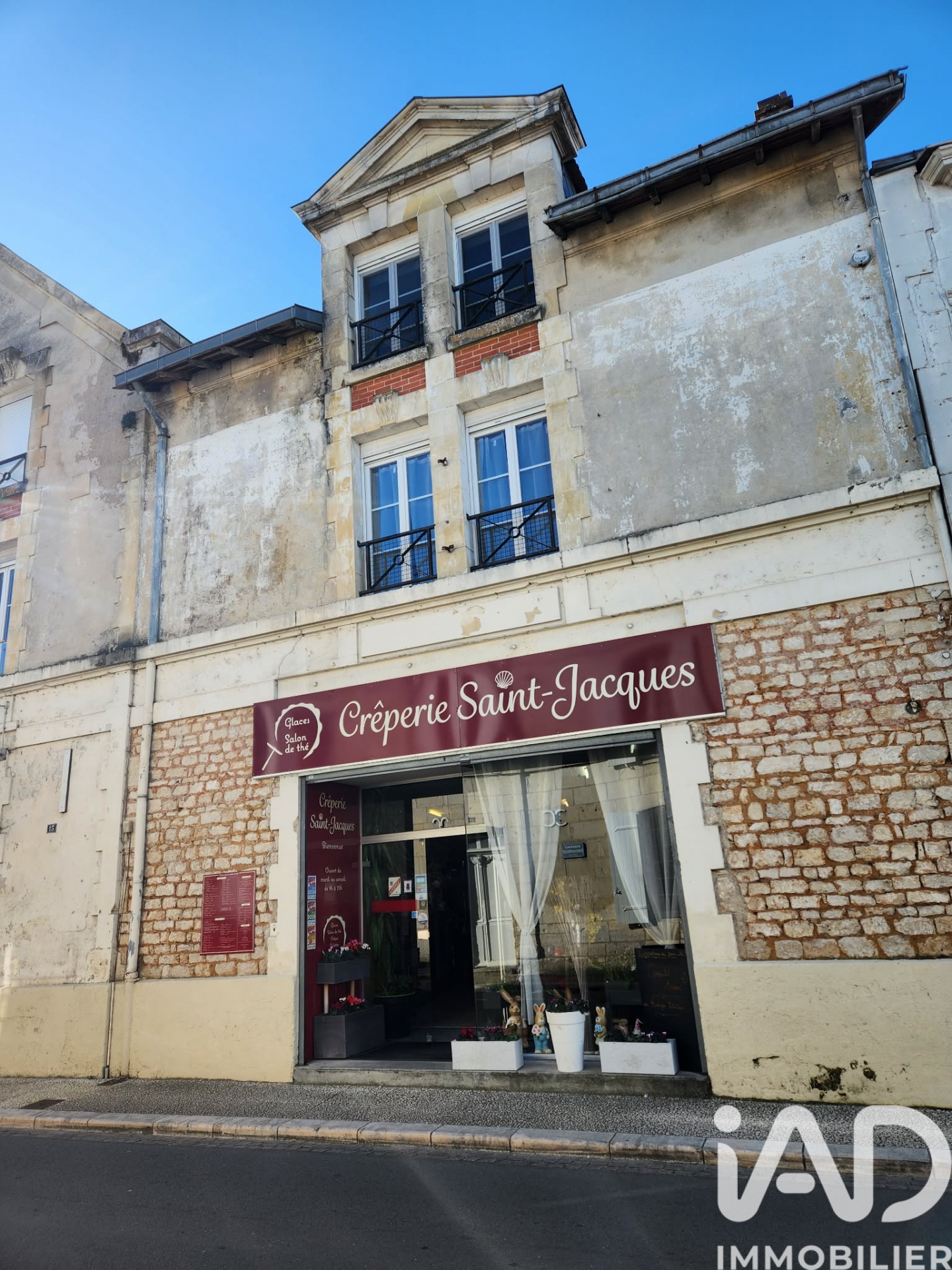 Appartement à vendre à Pons — 107 000 € — IAD France
