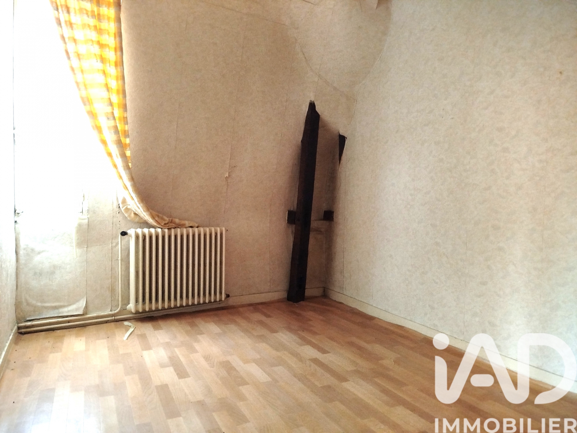 Vente maison à Chinon (37500) : maison traditionnelle 7 pièces 180 m² — 25