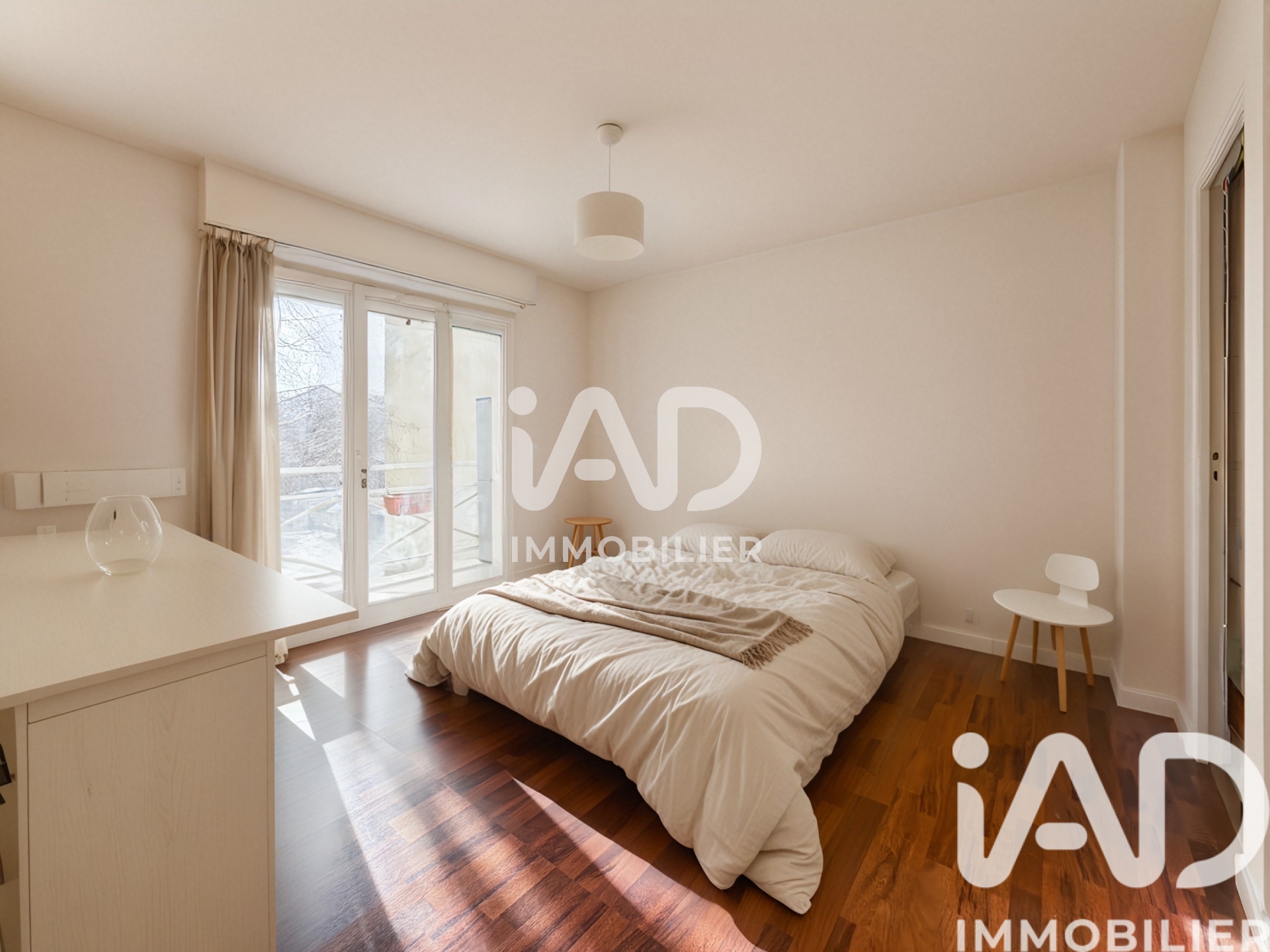 Vente appartement à Pontault-Combault (77340) : appartement 4 pièces 94 m² - 1999662 — 9