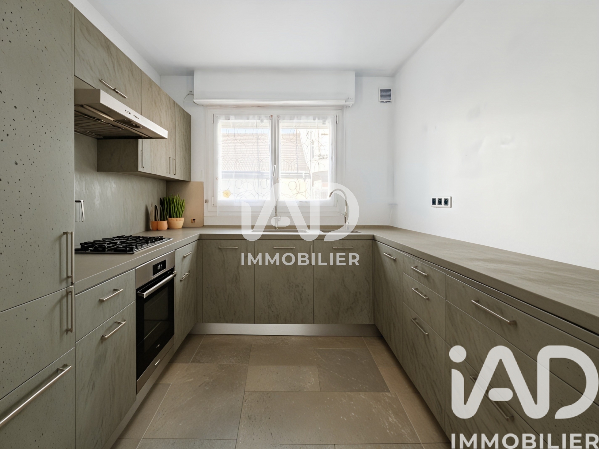 Vente appartement à Pontault-Combault (77340) : appartement 4 pièces 94 m² - 1999662 — 7