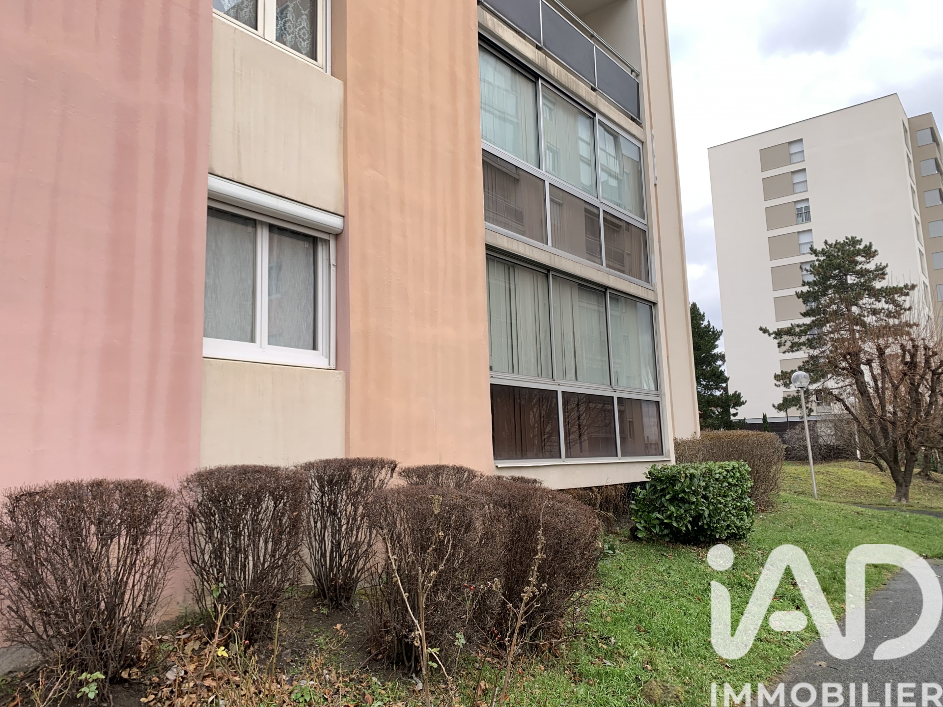 Vente appartement à Clermont-Ferrand (63100) : appartement 4 pièces 87 m² - 1998949 — 2