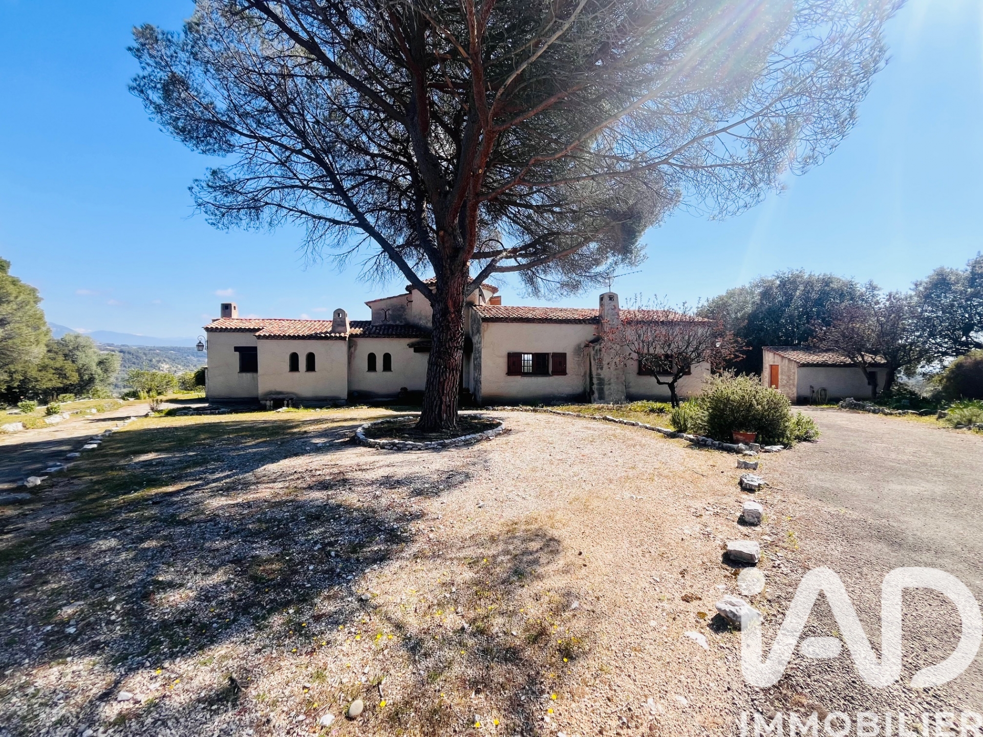 Vente maison à Roquefort — 25