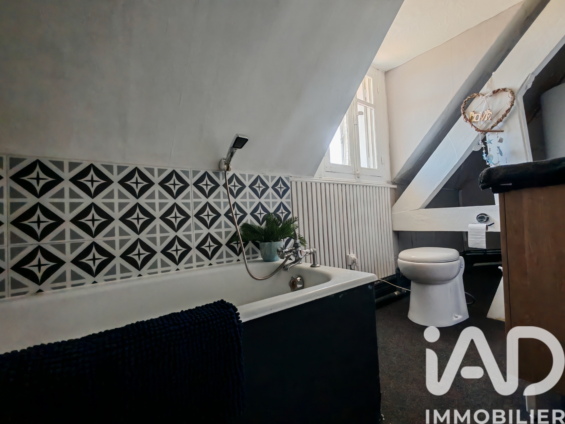 Vente maison à Savigné (86400) : maison 5 pièces 121 m² — 12