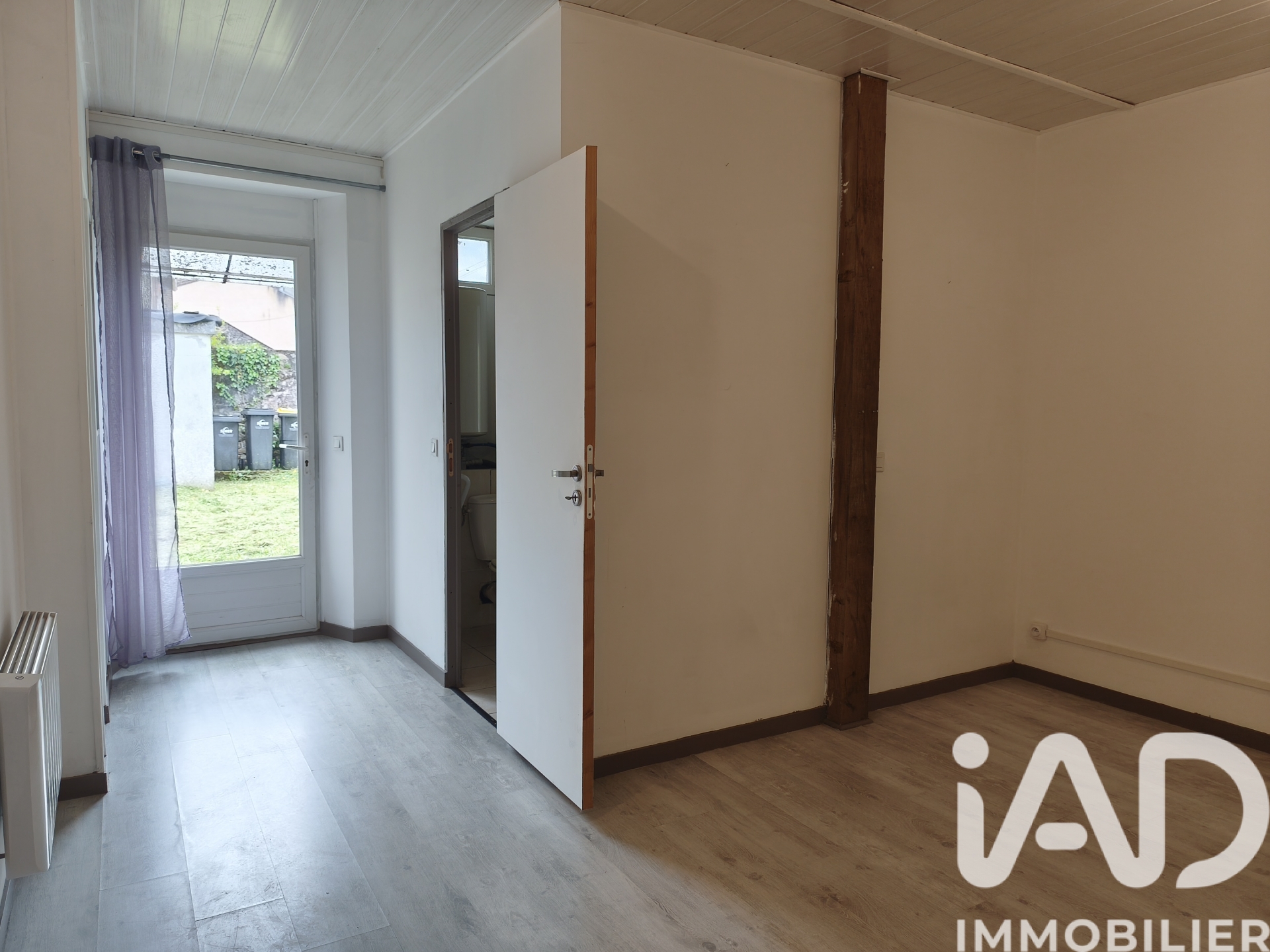 Vente maison à Montmorillon (86500) : maison de ville 6 pièces 125 m² — 8