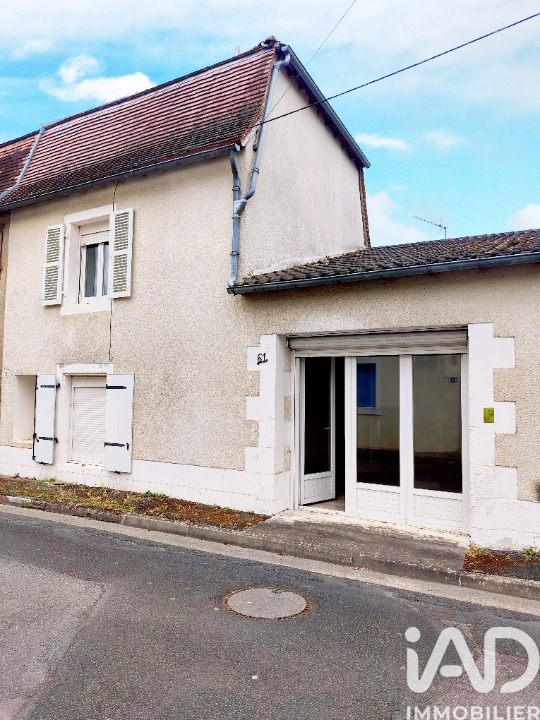 Vente maison à Montmorillon (86500) : maison de ville 6 pièces 125 m² — 16