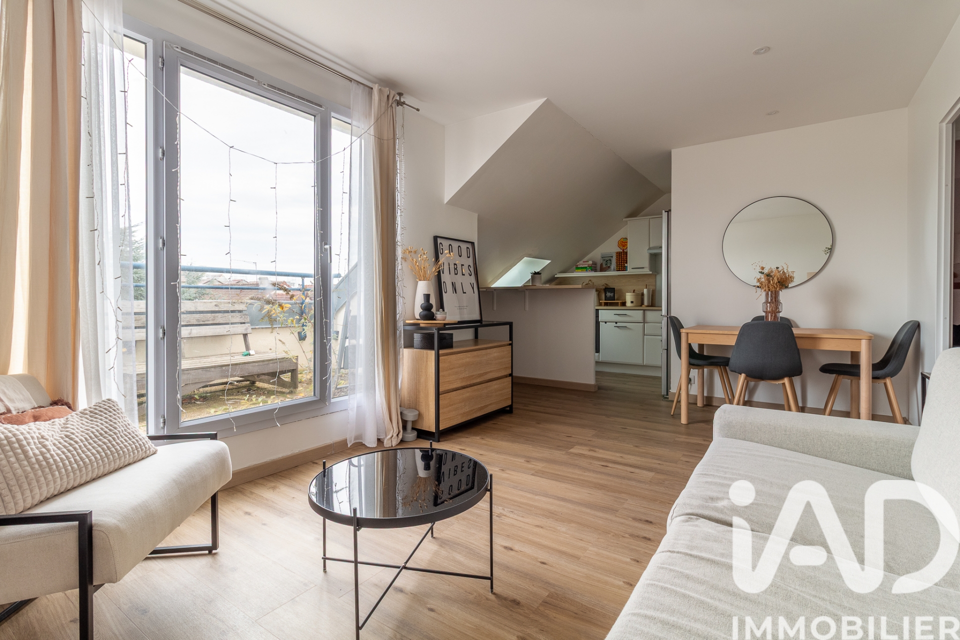 Appartement à vendre à Roissy-en-Brie — 180 000 € — IAD France