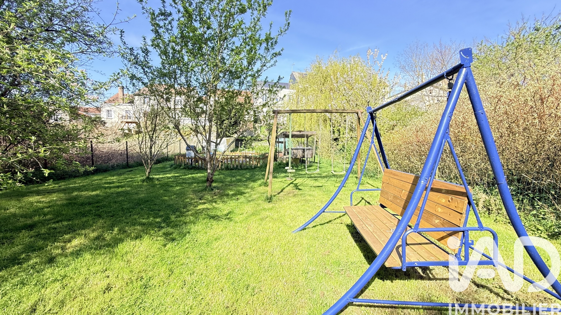 Vente maison à Vouziers (08400) : maison de ville 5 pièces 128 m² — 23
