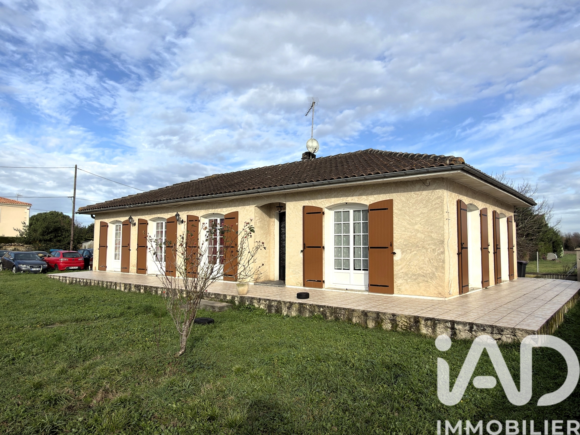 Vente maison à Saint-Yrieix-sur-Charente (16710) : maison 5 pièces 101 m² - 2001811 — 18