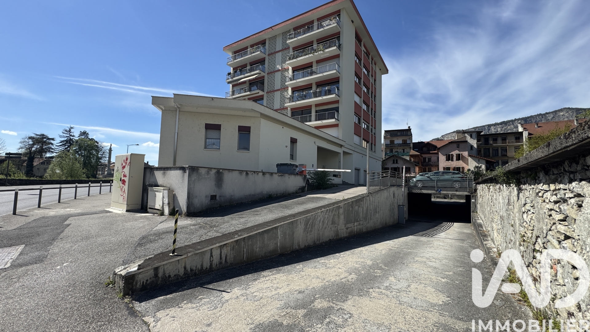 Vente appartement à Bonneville (74130) : appartement 3 pièces 85 m² - 1998130 — 12