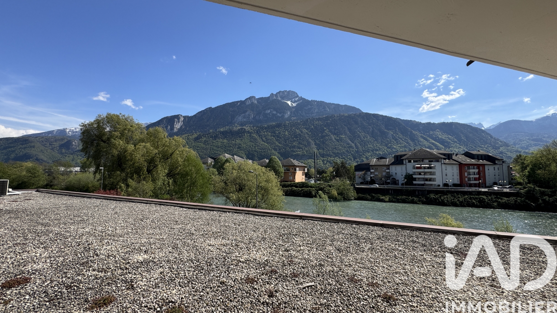 Vente appartement à Bonneville (74130) : appartement 3 pièces 85 m² - 1998130 — 5