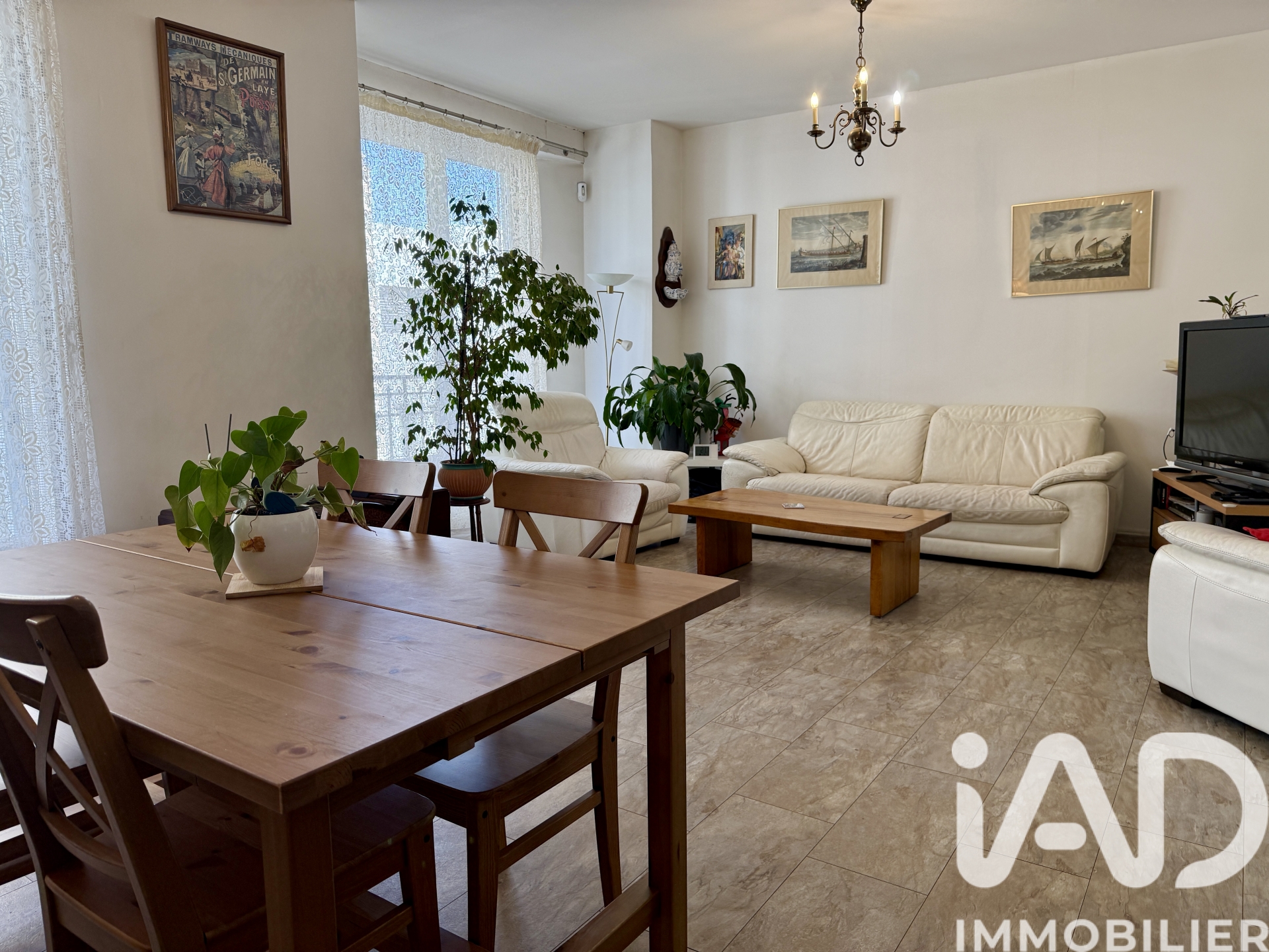 Vente appartement à Toulon (83000) : appartement 5 pièces 105 m² — 2