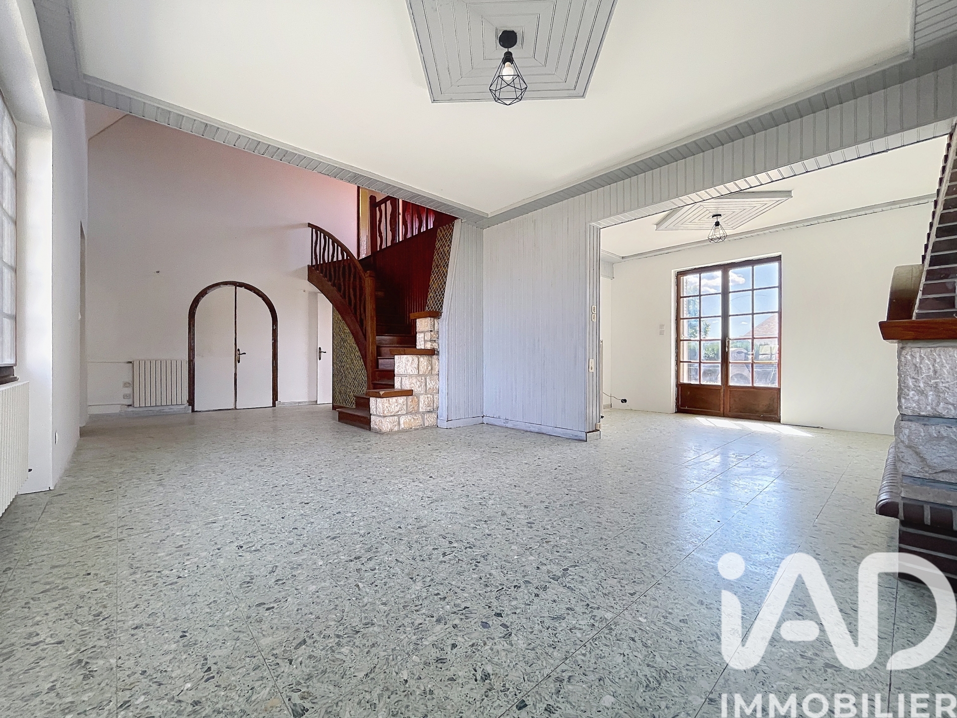 Vente maison à Gien (45500) : pavillon 8 pièces 133 m² — 4
