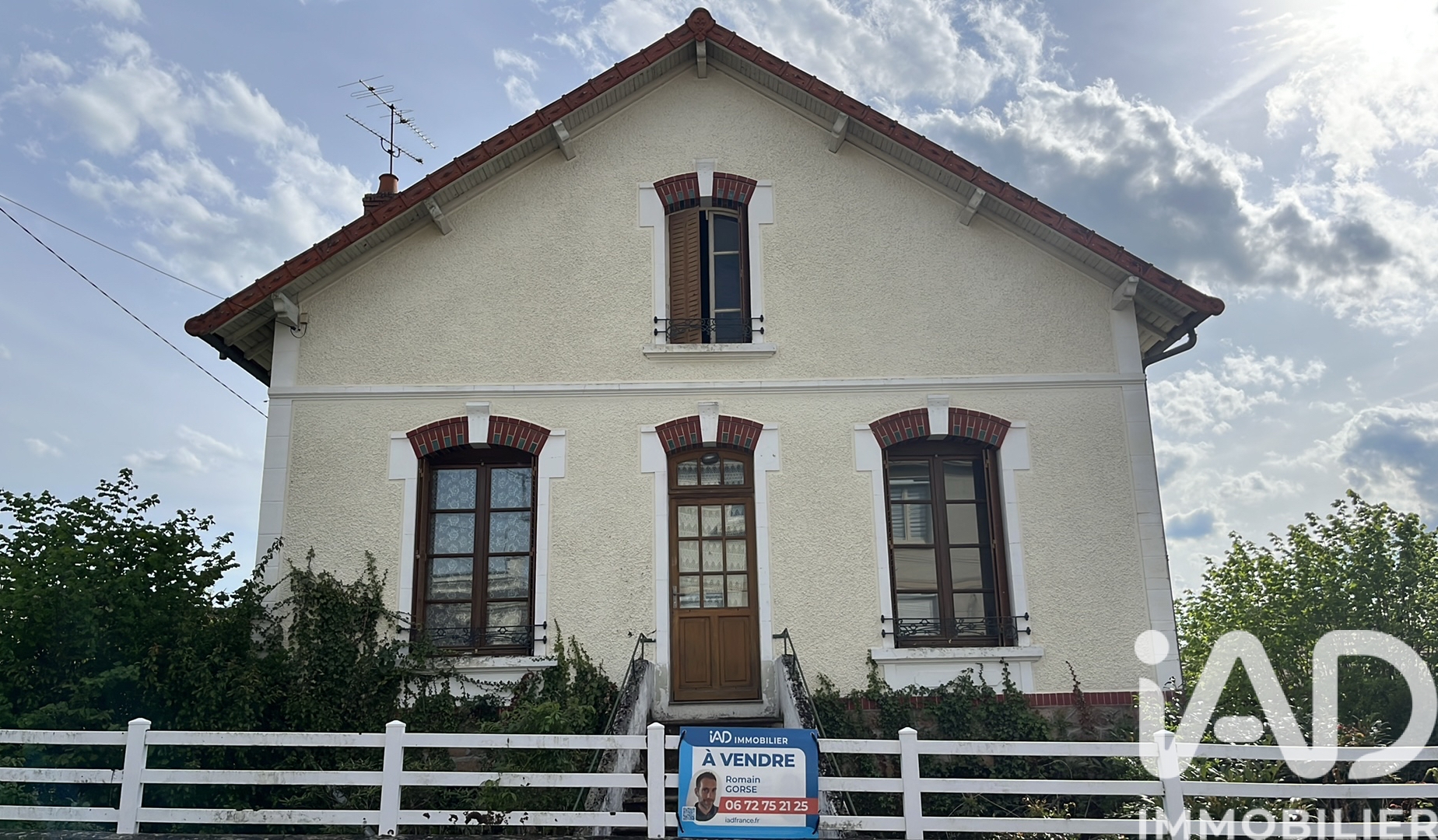 Vente maison à Montluçon (03100) : maison de ville 4 pièces 110 m² — 2
