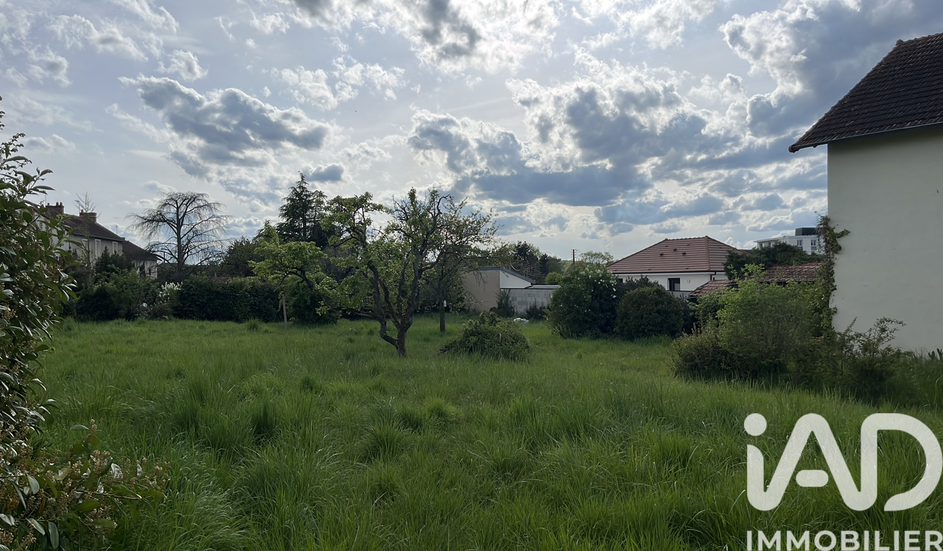 Vente maison à Montluçon (03100) : maison de ville 4 pièces 110 m² - 1984898 — 10
