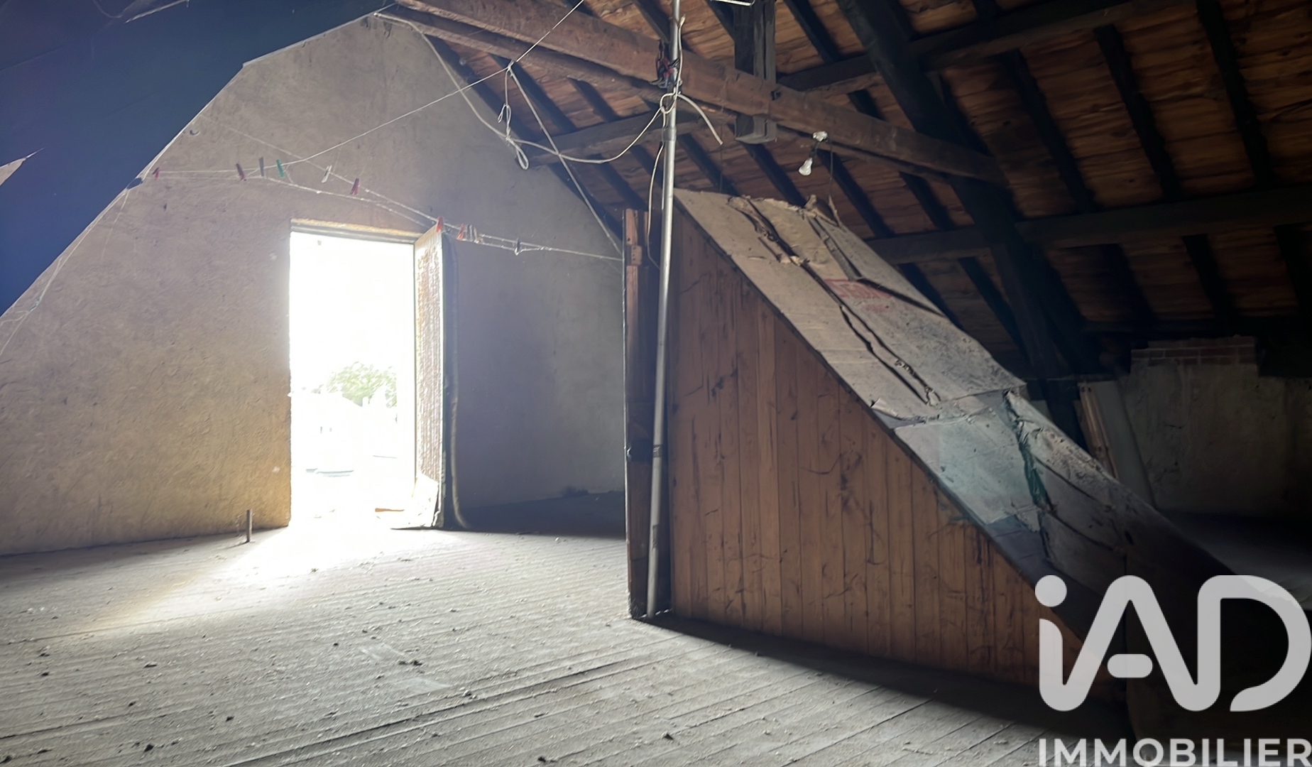 Vente maison à Montluçon (03100) : maison de ville 4 pièces 110 m² - 1984898 — 5
