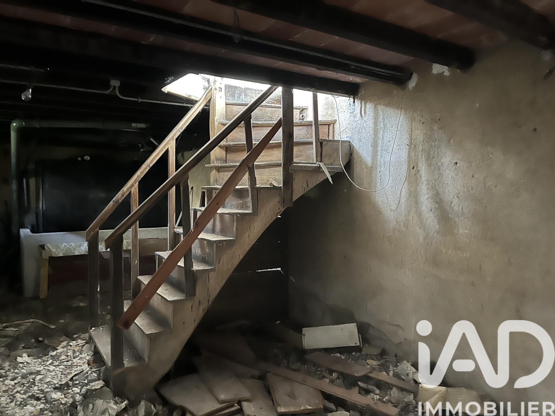 Vente maison à Montluçon (03100) : maison de ville 4 pièces 110 m² - 1984898 — 6