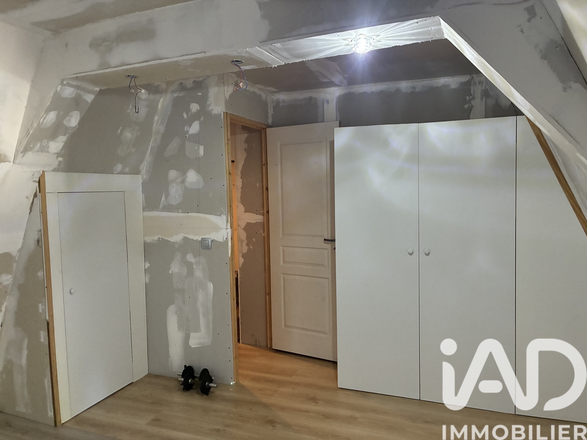 Vente maison à Le Blanc (36300) : maison de village 5 pièces 119 m² — 22