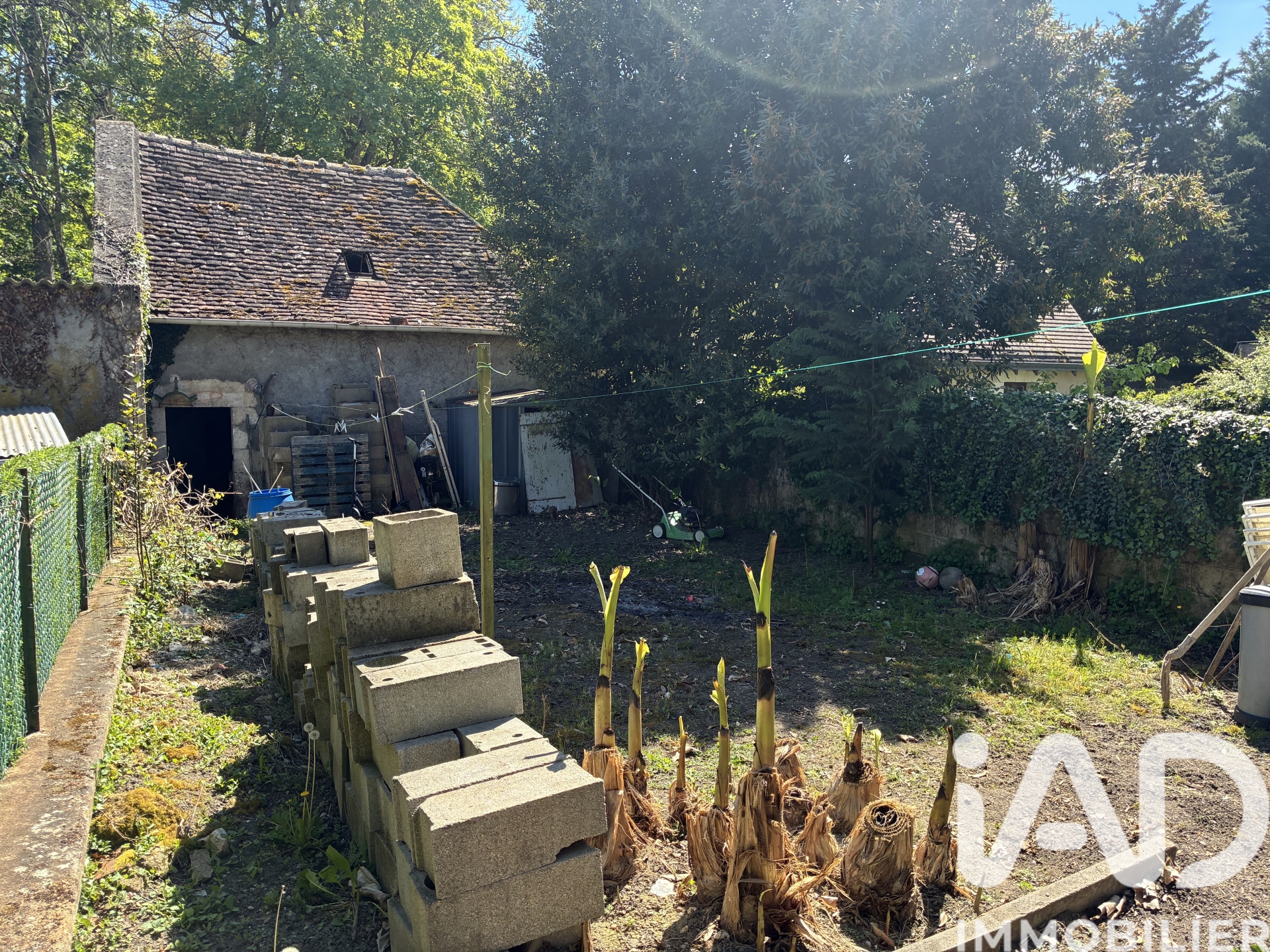 Vente maison à Le Blanc (36300) : maison de village 5 pièces 119 m² — 27