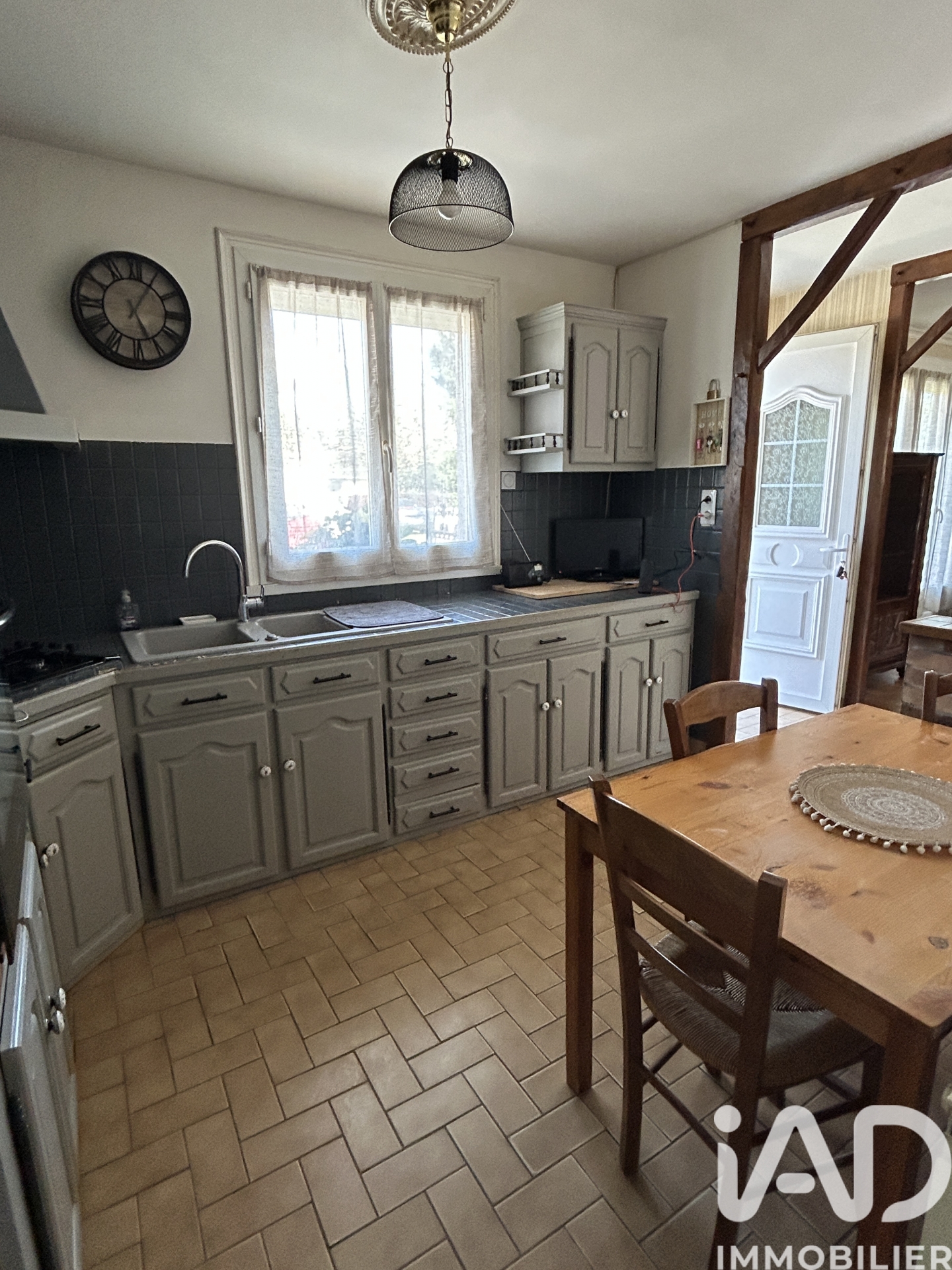Vente maison à Lunery (18400) : maison 5 pièces 121 m² — 7