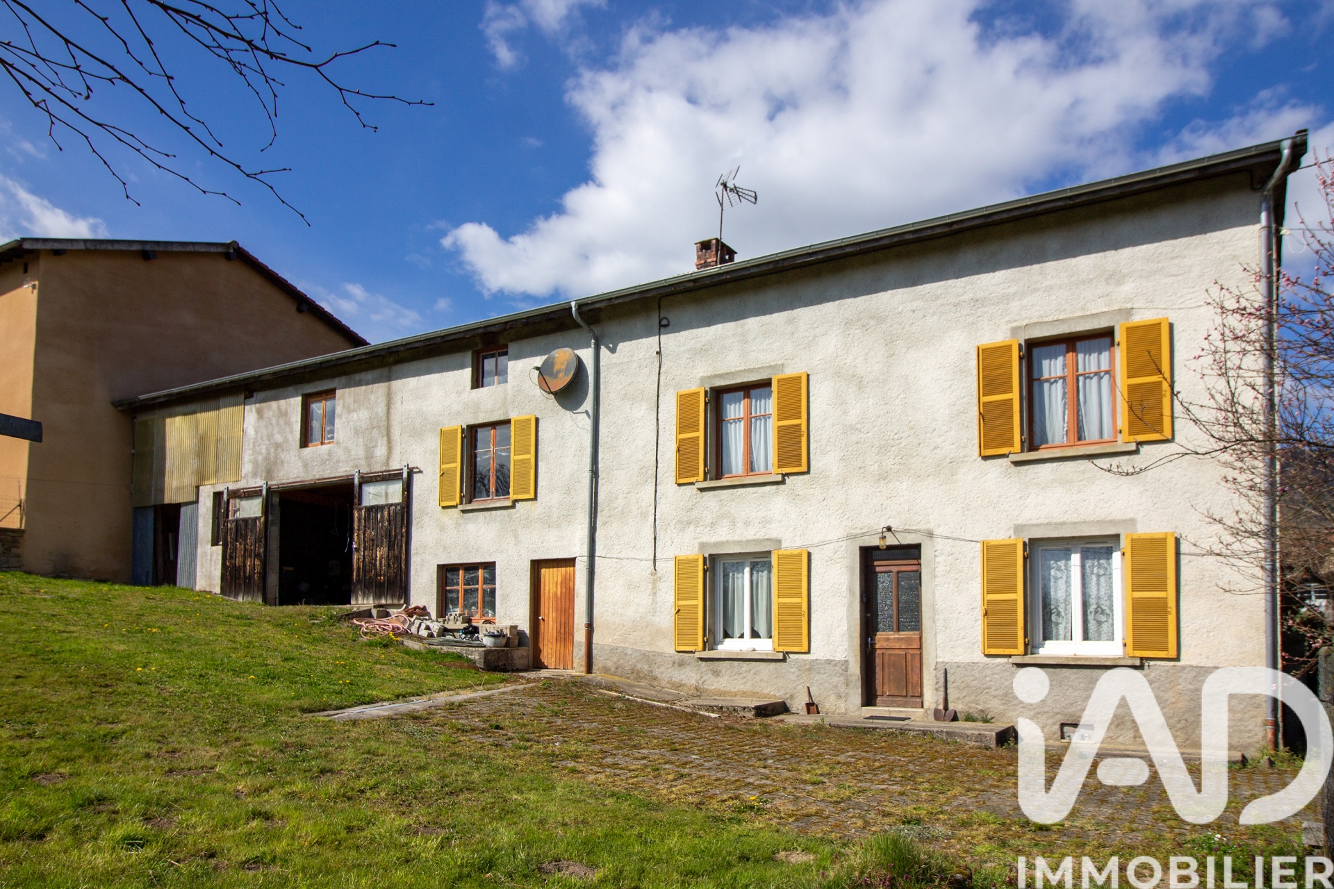 Vente maison à Job (63990) : maison 5 pièces 100 m² — 2