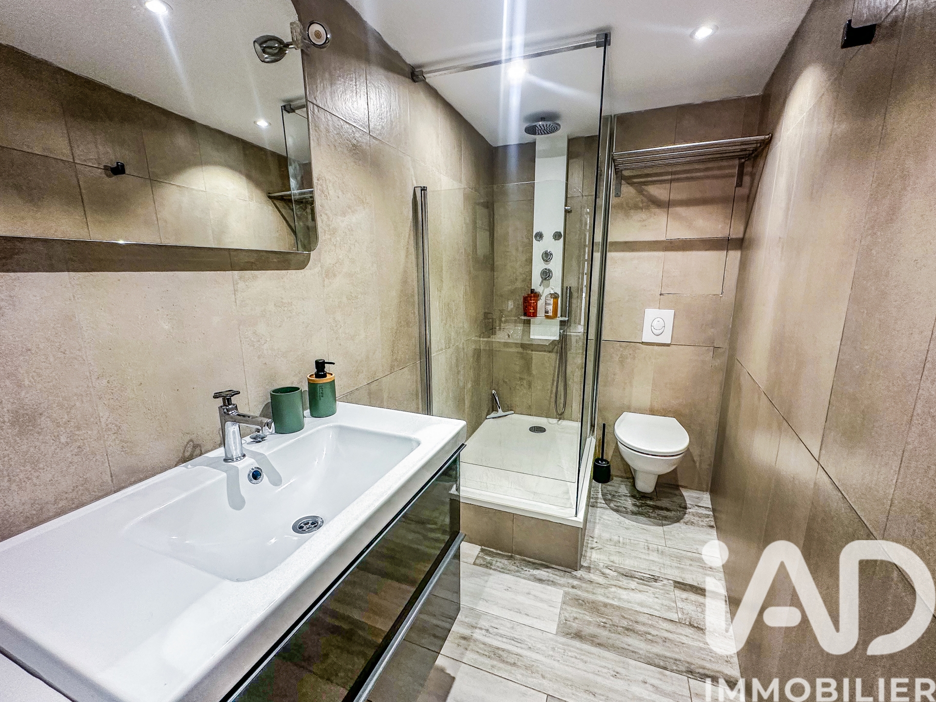 Vente appartement à Hyères (83400) : appartement 2 pièces 52 m² - 2003219 — 5