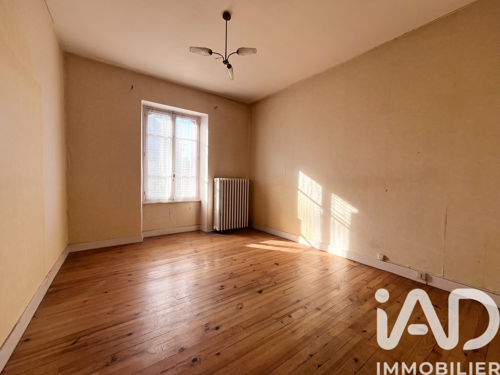 Vente maison à Giat (63620) : maison 6 pièces 105 m² — 9
