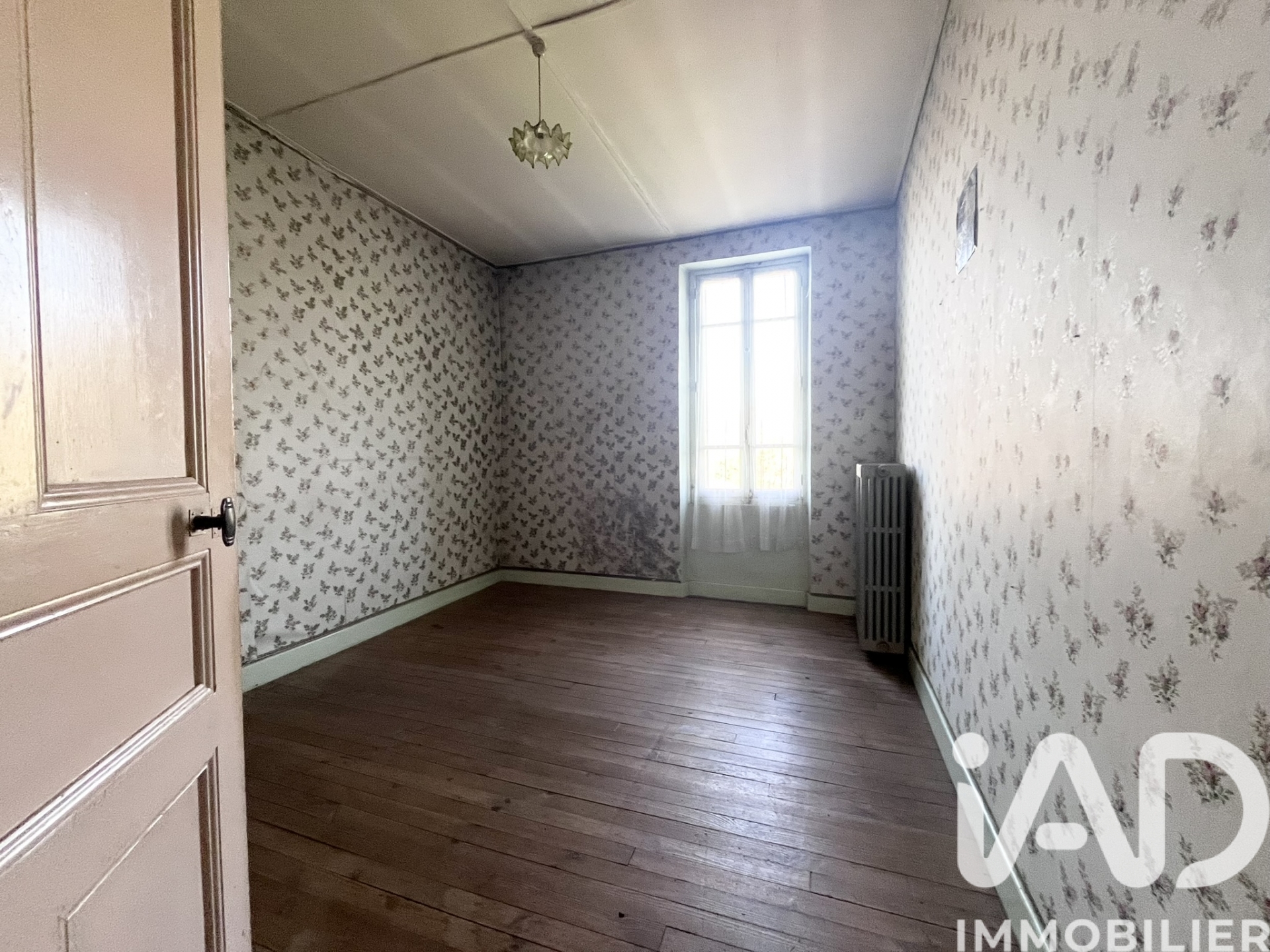 Vente maison à Giat (63620) : maison 6 pièces 105 m² — 10