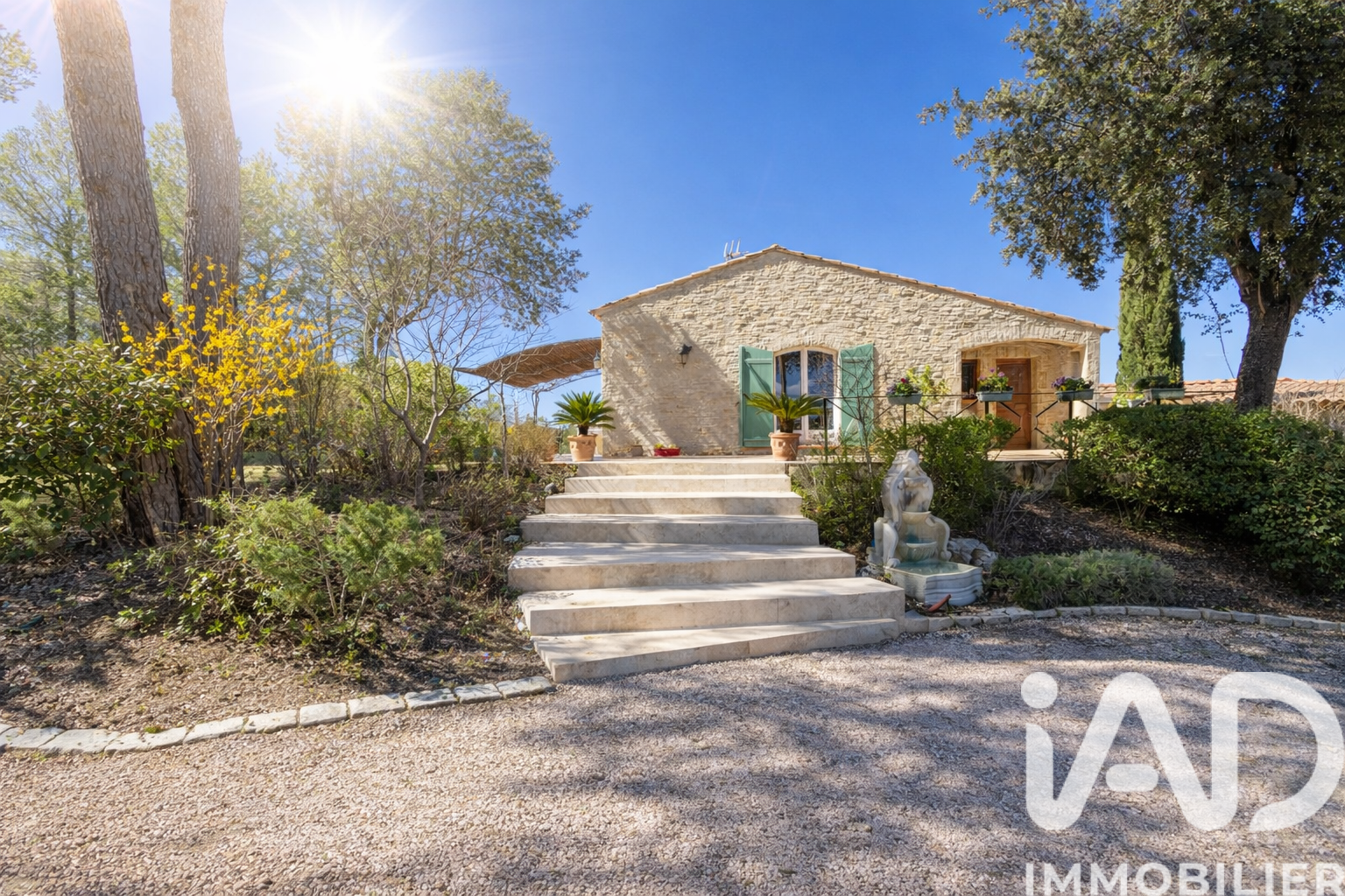 Vente maison à Jouques (13490) : maison 6 pièces 165 m² — 26
